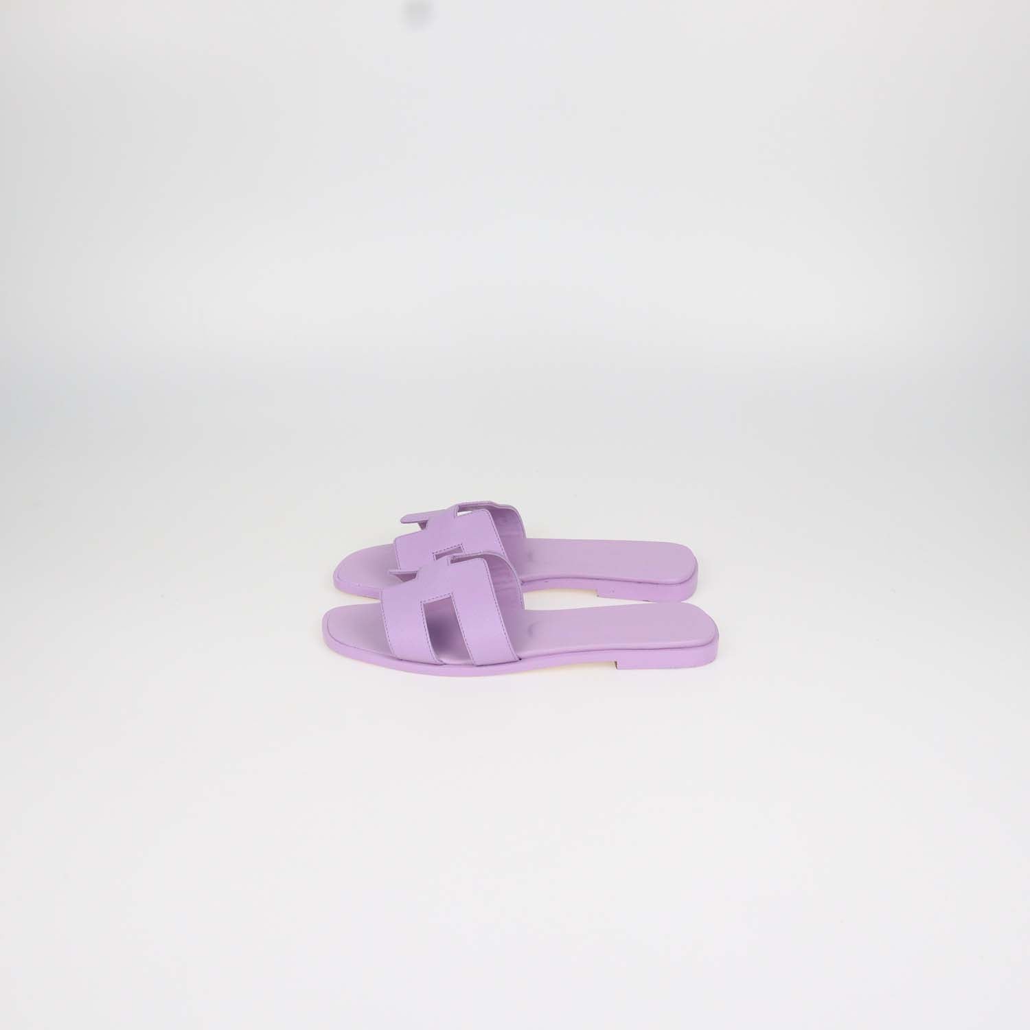 Hermes Amethyste Epsom Leather Oran Sandals