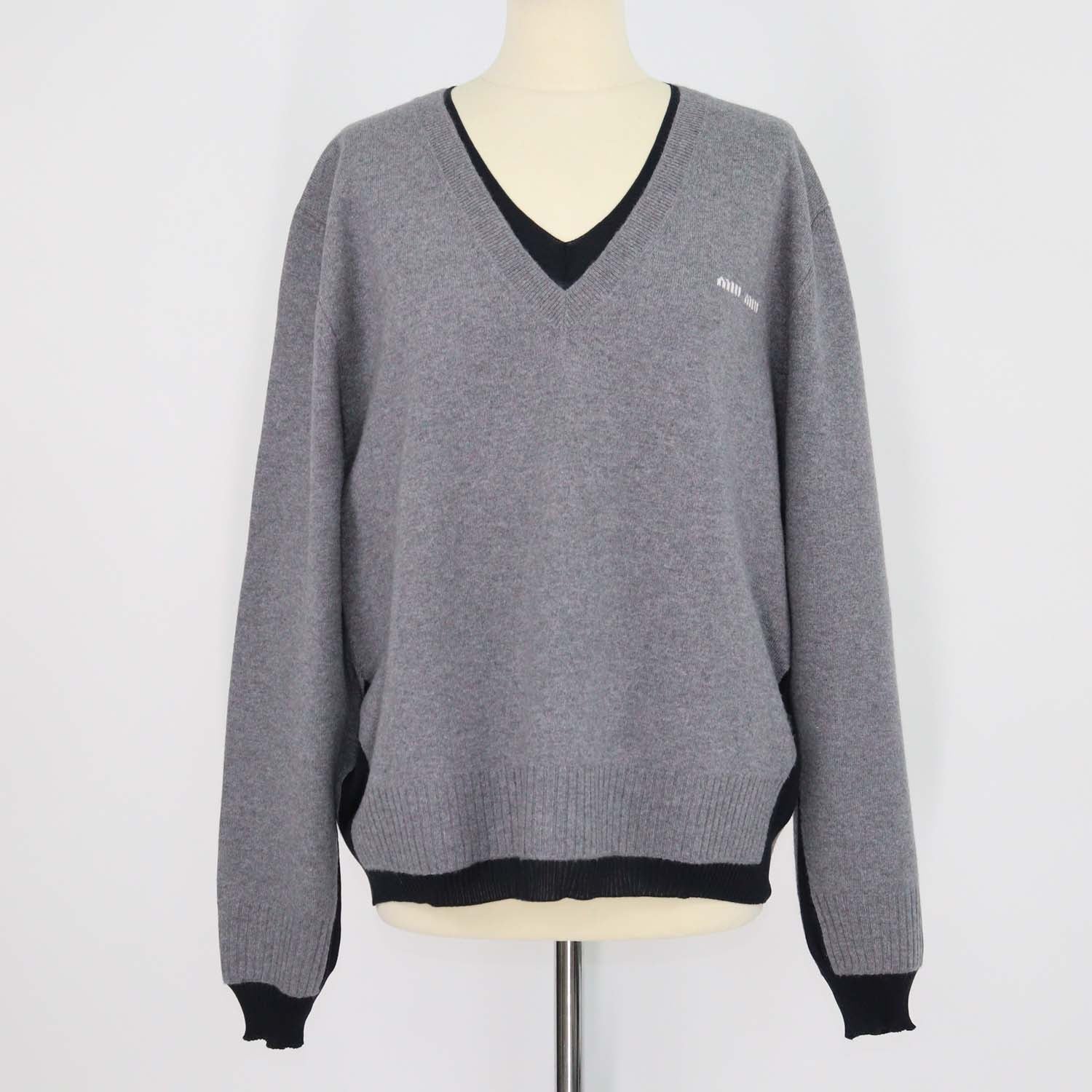 Miu Miu Grey,Navy Blue Cashmere and Silk V Neck Sweater