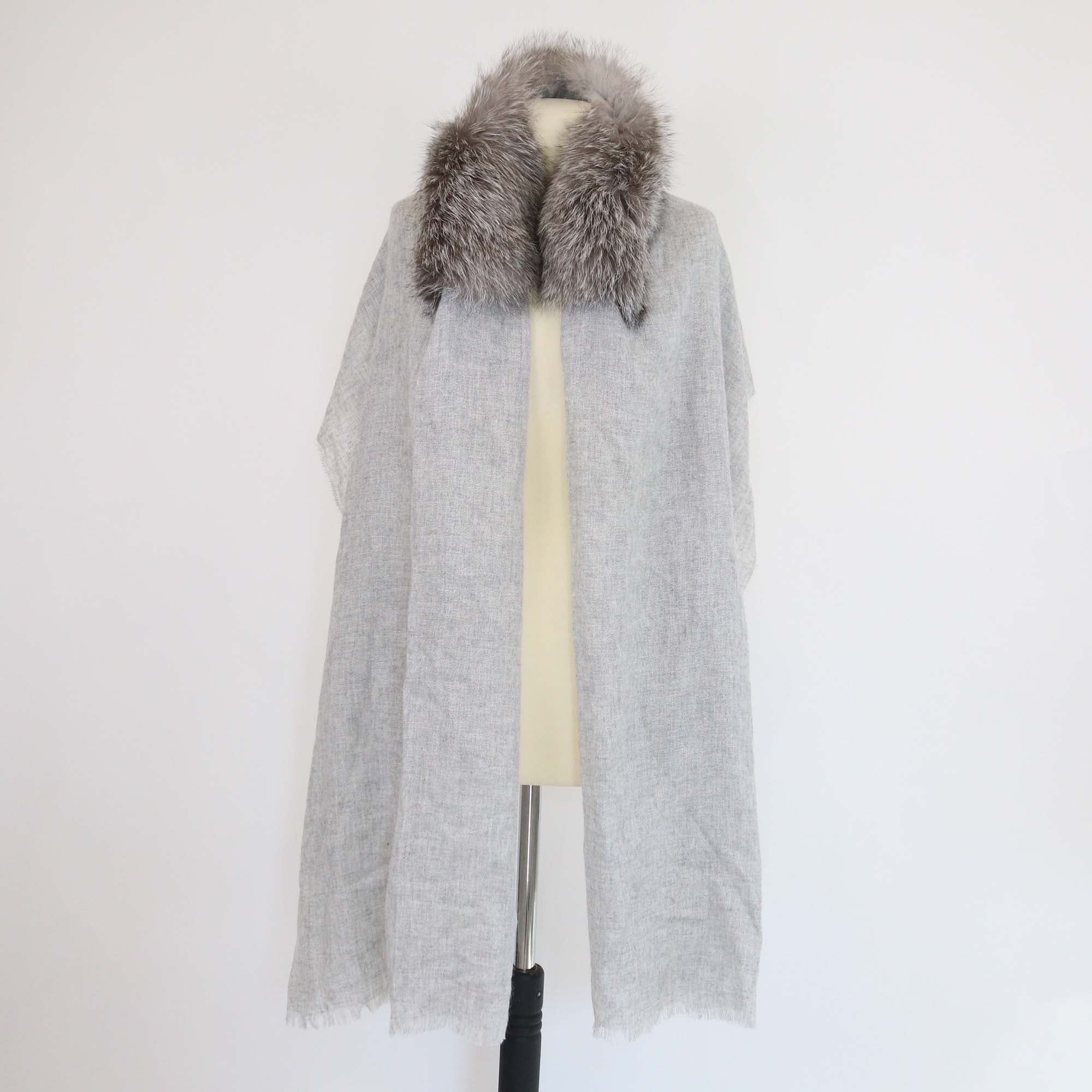 Brunello Cucinelli Grey Cashmere Fox Fur Shoulder Scarf