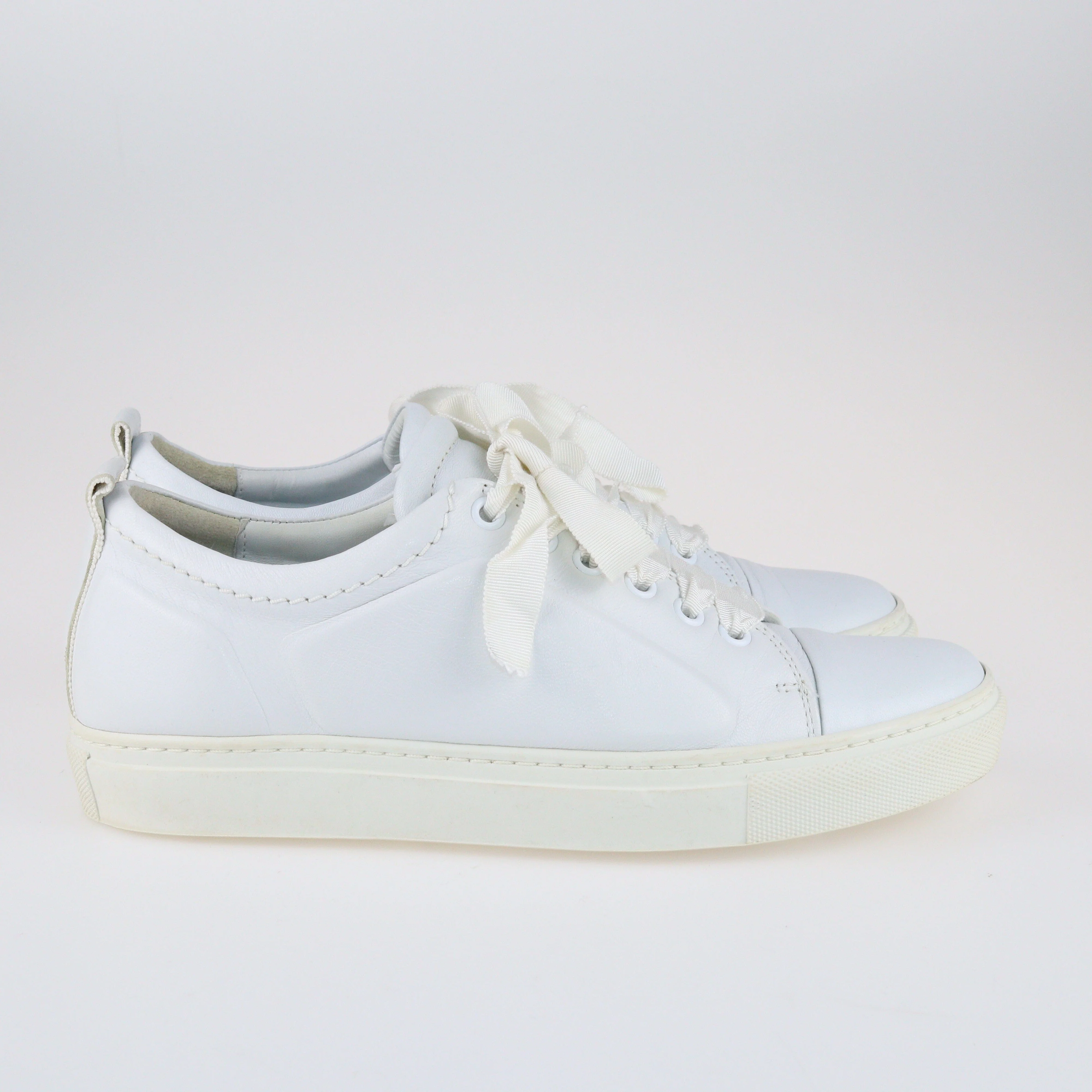 White DBB1 Low Top Sneakers Shoes Lanvin
