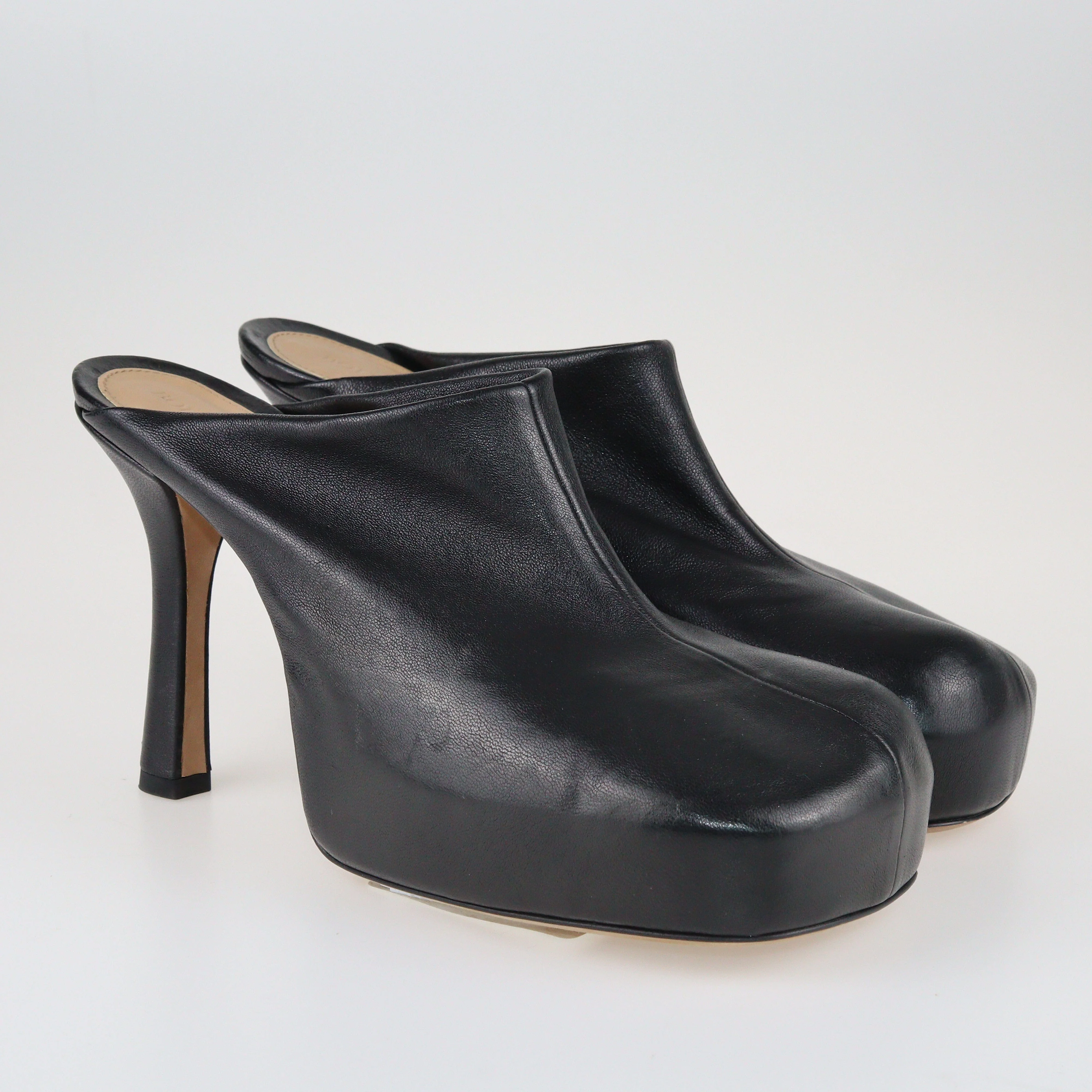 Black Square Toe Mules Shoes Bottega Veneta